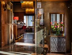 Blick in den Barbereich des Hotels und Villa Auersperg Salzburg